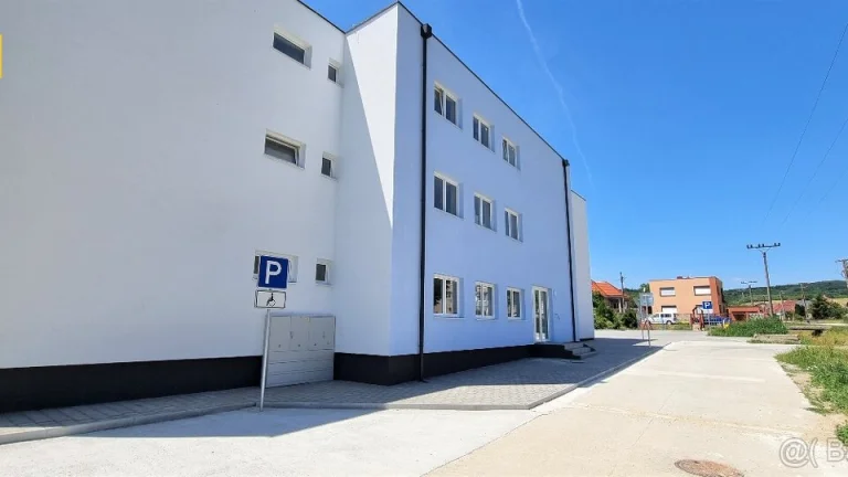 PNORF–nový 3i bytu, fr. balkón, 2x parkovanie, H. Trhovište