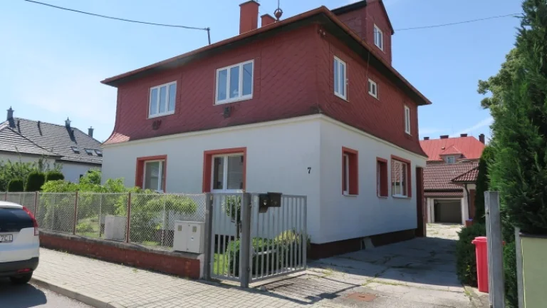 Predám rodinný dom centrum Liptovský Mikuláš