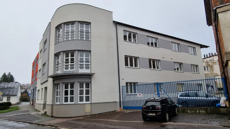 Luxusní byt 4+KK, 108 m2, centrum města, po rekonstrukci
