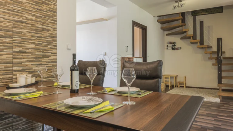 Prodej rodinného domu, 116 m², Horoušany
