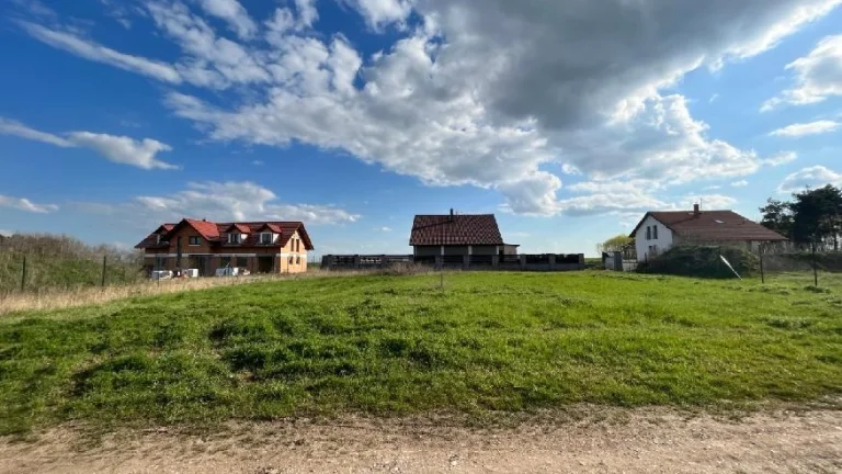 Prodám stavební pozemek