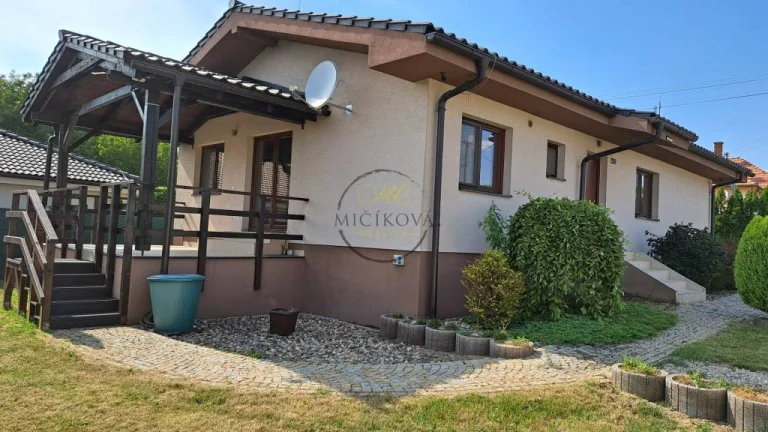 Predáme 4-izb. rodinný dom, 131 m2, Čifáre, okr. Nitra