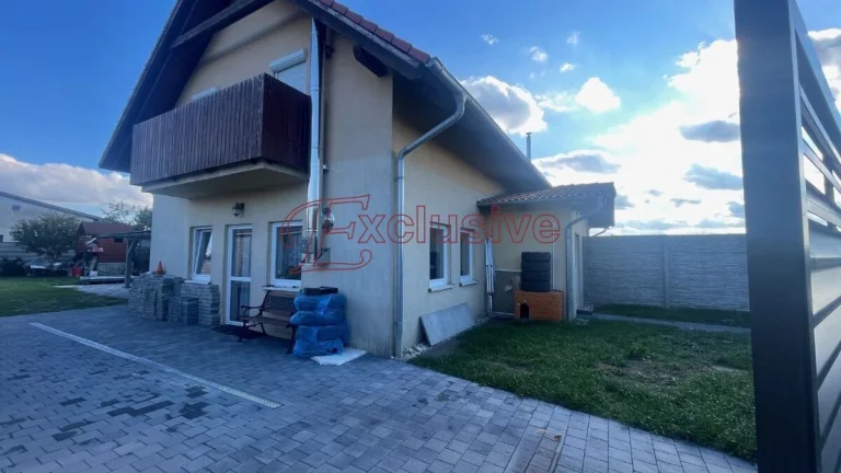 Štvorizbový dom, súčasť dvojdomu za super cenu