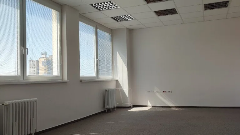 Kancelária 34,79m2 - Petržalka (414)