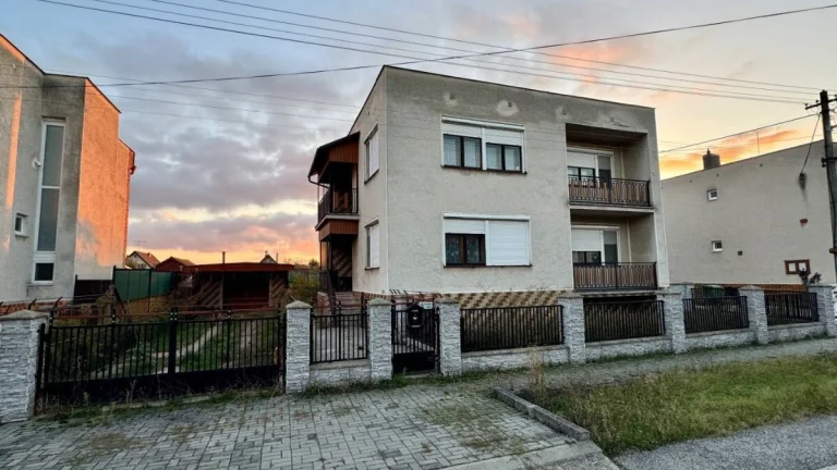 PREDAJ 5 izbový rodinný dom v obci Veľké Uľany
