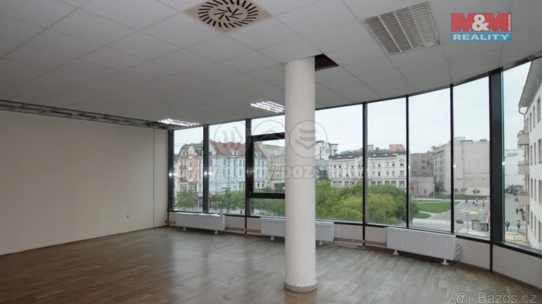 Pronájem kanceláře 210 m2, Ostrava, Masarykovo náměstí