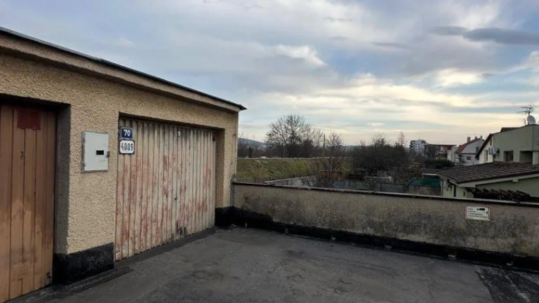 na predaj garáž Rybárska ulica Trenčín