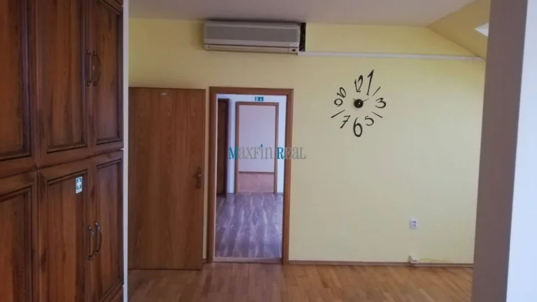 Kancelária s možnosťou rozdelenia v centre Nitry