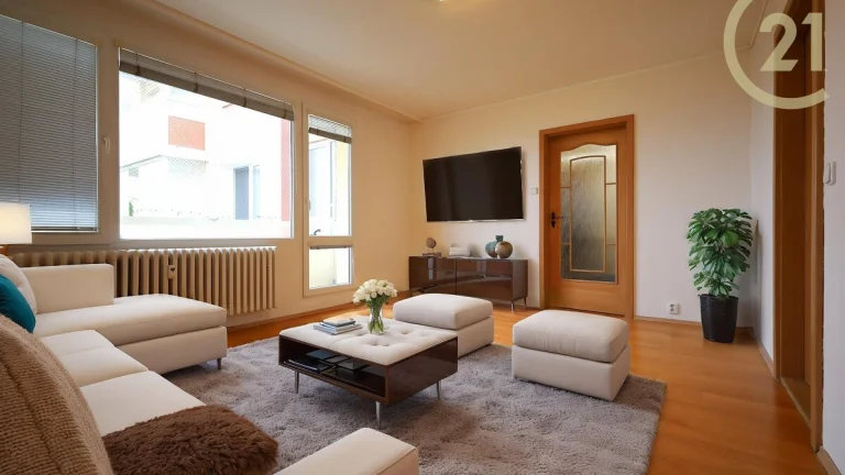 Pronájem bytu 3+1 62 m², Okrouhlá, Bohunice, lodžie, sklep