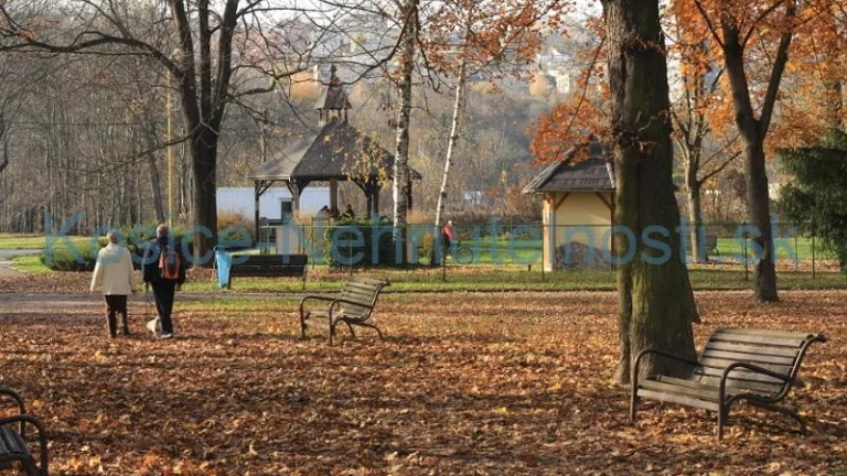 Pozemok 890 m2 Park Anička Košice