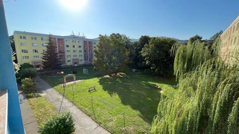 REZERVOVANĚ : Exkluzívne 2 izbový byt na Sídlisku