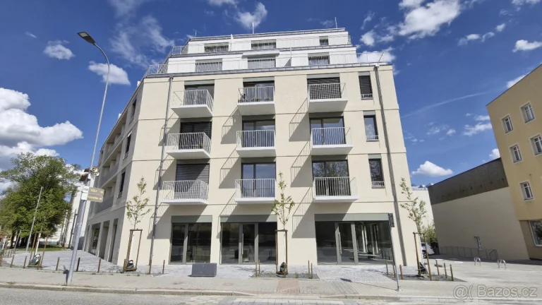 Prodej bytu 1+kk 41 m² Dukelská, Benešov