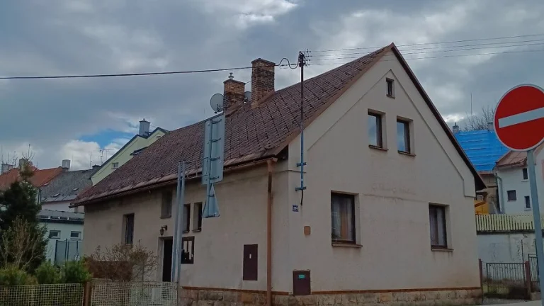 Pronájem kanceláře v centru Nové Paky