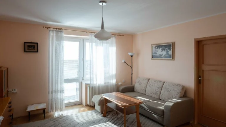 Znížená cena Na predaj 3 izbový byt v obľúbenej lokalite