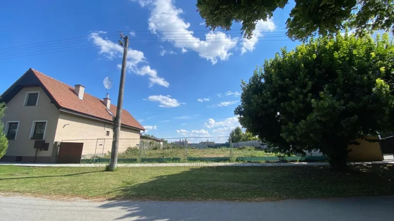 Predaj stavebného pozemku – Šamorín, Mliečno