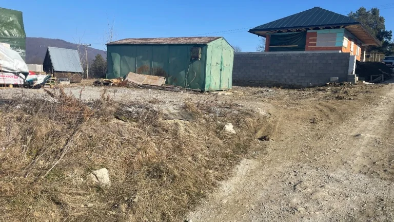 Slnecny stavebny pozemok