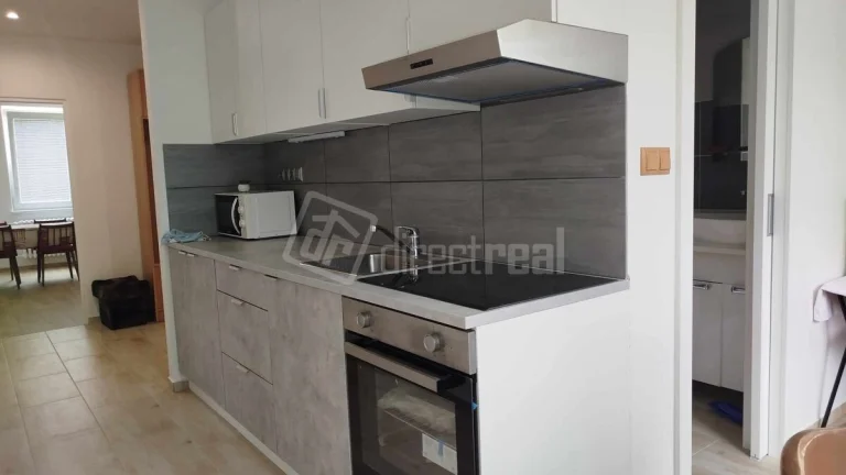 Priestranný slnečný 3 izbový byt , komplet rekonštru…