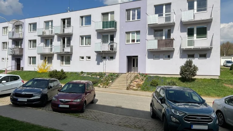 Prodej bytu 2+1 s garáží v Moravském Krumlově