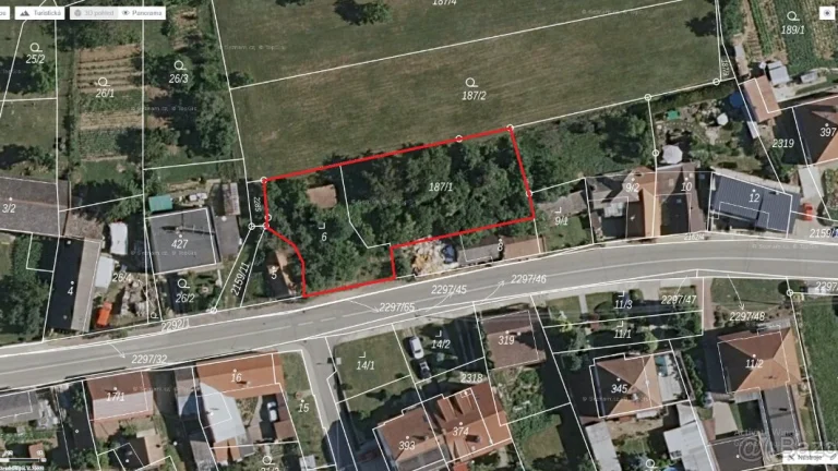 Stavební pozemek Stříbrnice 1019m2