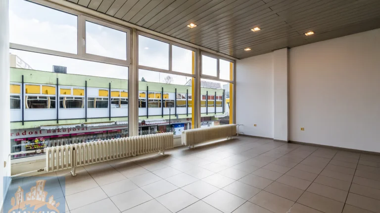 Pronájem obchodního prostoru (26,72 m2), Praha 10 - Strašnic