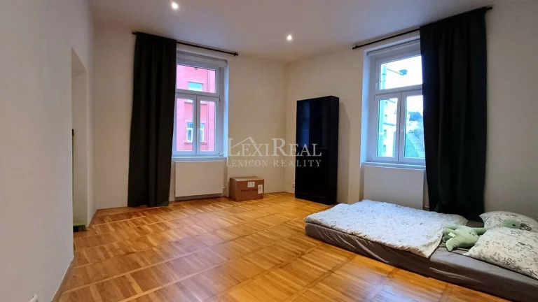 byt 2+1, 58m2, po rekonstrukci, Pod Čertovou skalou, Praha