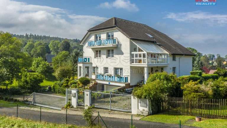 Prodej rodinného domu, 495 m², Růžová, okr. Děčín