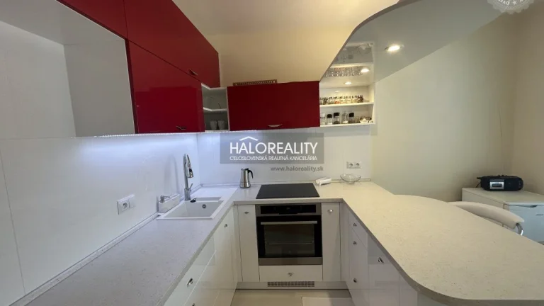 HALO reality - Predaj, trojizbový byt Kanianka, s garážou -