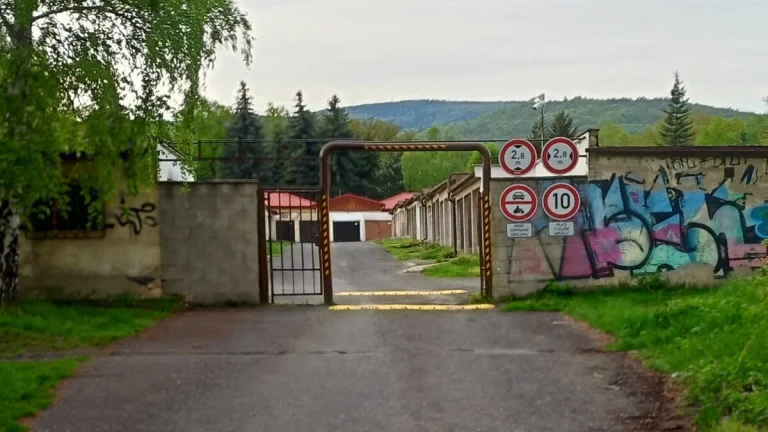 Prodám garáž Litvínov REZERVACE