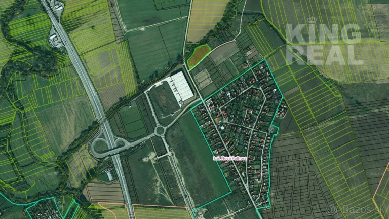 NA PREDAJ STAVEBNÝ POZEMOK IBV 9 416m2 NOVÁ POLHORA