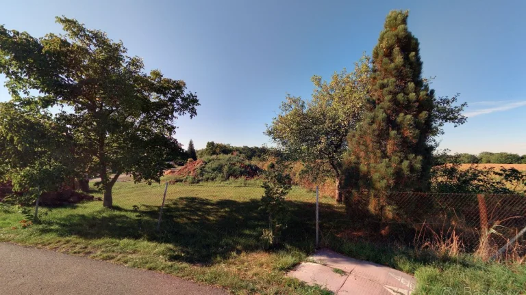 Prodej stavebního pozemku 803 m² Praha - Koloděje