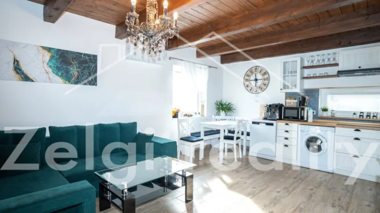 Prodej, Milovice rodinný dům, 130m2 užitné plochy na pozemku