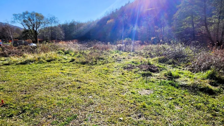 Stavebný pozemok, 1074 m2, Zlatá Idka
