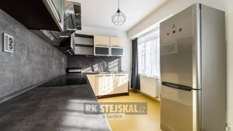 Pronájem bytu 3+kk, 69 m², Hluboká nad Vltavou