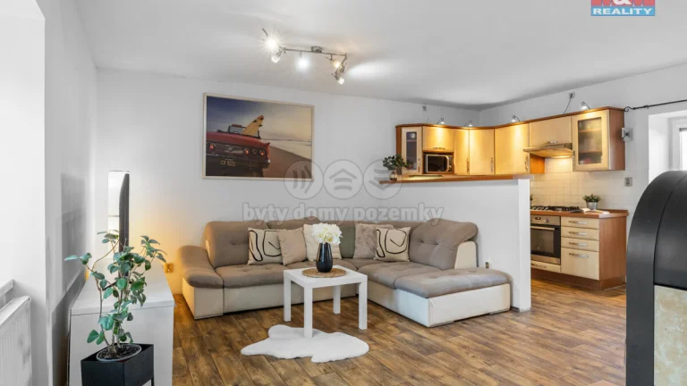 Prodej rodinného domu, 210 m², Hostouň, ul. Kladenská