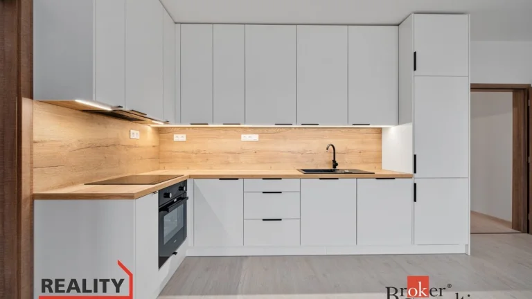 Pronájem, byty/3+kk, 79.5 m2, Bartoňova 285, 54701 Náchod, N