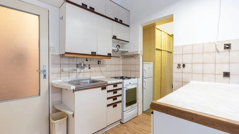 Pronájem bytu 3+1, Bulharská, Vršovice, 25000 Kč/měs, 70 m2