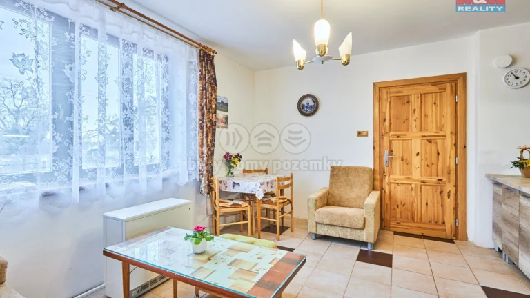 Prodej rodinného domu, 890 m², Bernartice, ul. Bechyňská