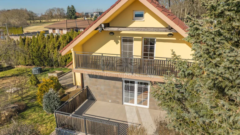 Prodej rodinného domu 4+kk, 196 m², Křížkový Újezdec