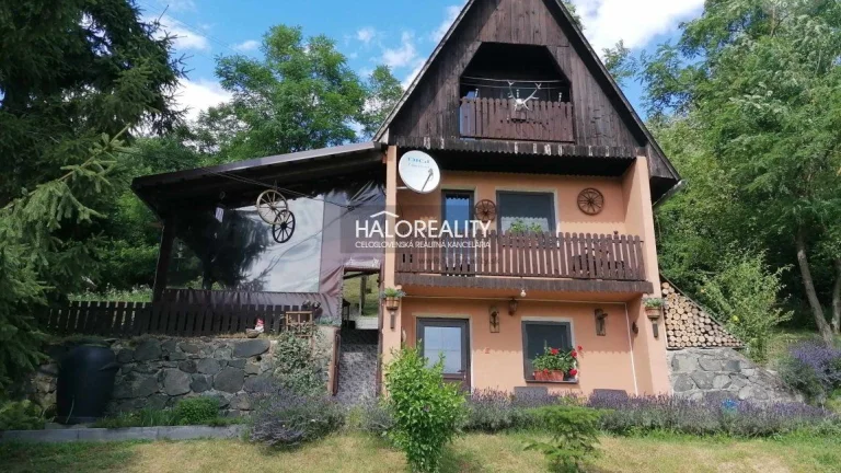 HALO reality - Predaj, rodinný dom Šíd, s chatou na samote