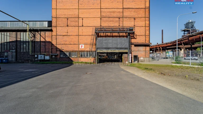 Pronájem výrobní a skladovací haly,4488m², Ostrava-Vítkovice