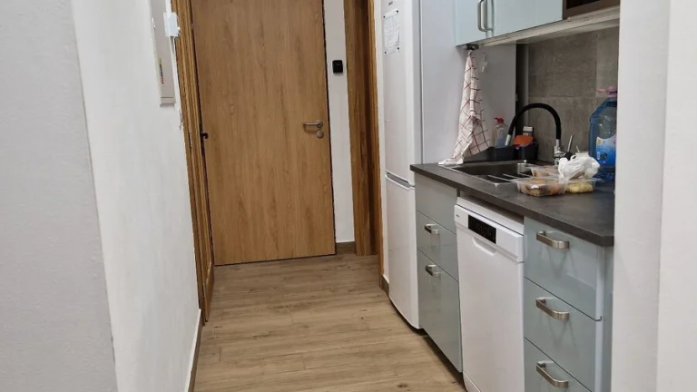 Skladová hala ve výstavbě - 500 m2