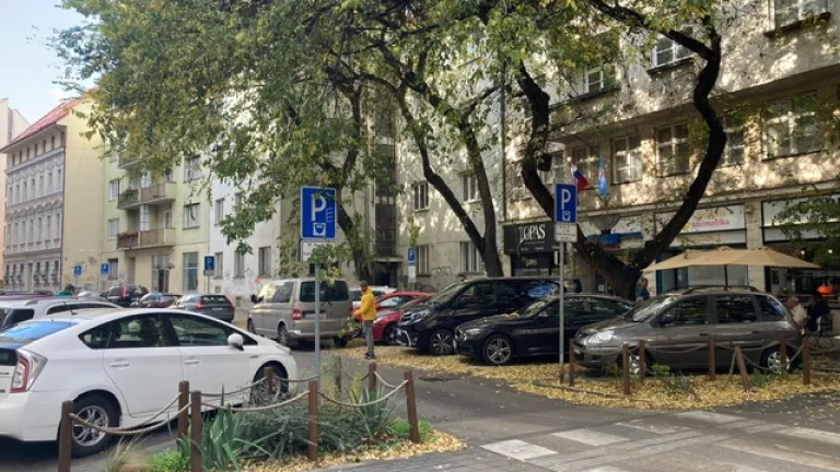 Veľkometrážny LOFT v centre BRATISLAVY 110m2,aj pre študent.