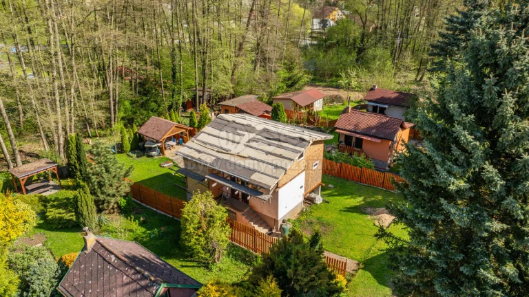 Prodej chaty, 16 m², Libušín